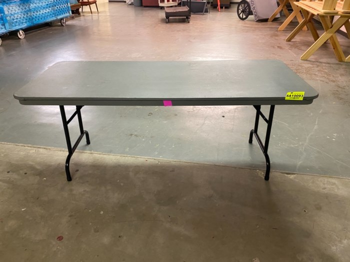 Lot of Approximately (12) 6’x 2'6" Plastic Collapsible Tables for sale