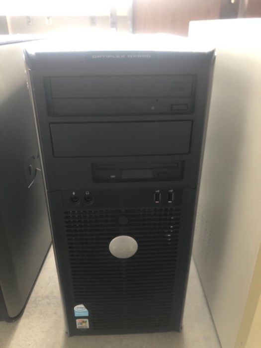 Lot of Approximately (9) Assorted CPU Towers (B1.3.304E) for sale