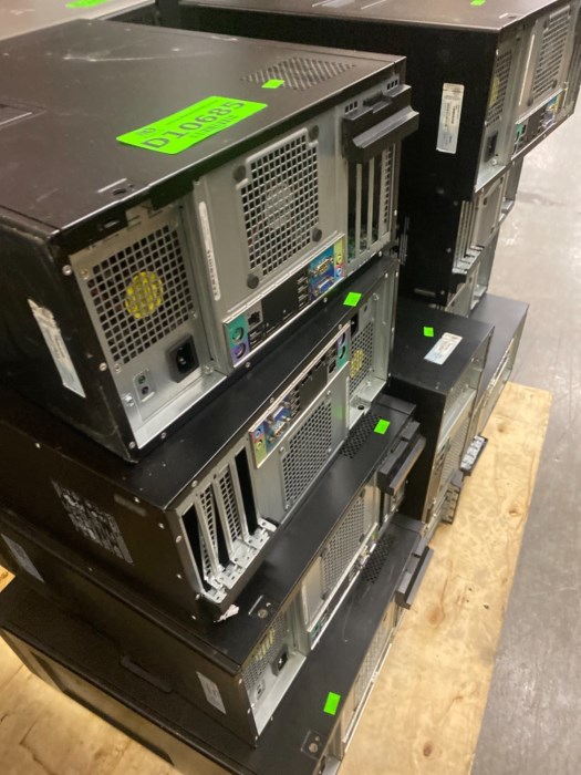 Lot of Dell computer towers for sale