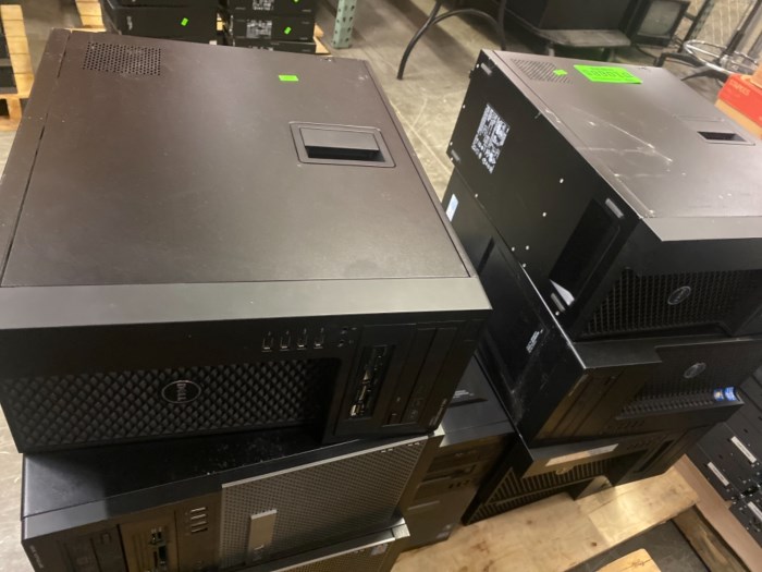 Lot of Dell computer towers for sale