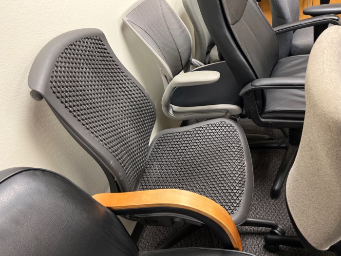 Lot of est (10) high end office chairs, by Herman Miller, Humanscale