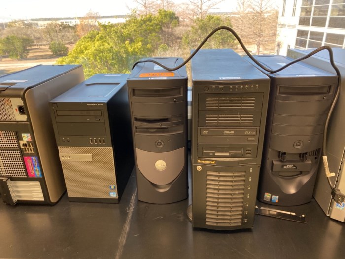 Lot of Miscellaneous Computer Towers (B23.317) for sale