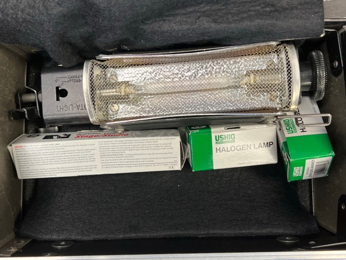 Lowel Lighting Kit for sale