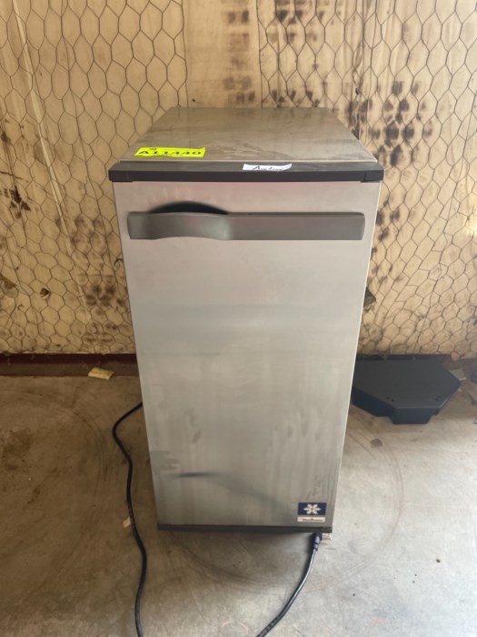 Manitowoc Model SMS050A002 Automatic Ice Maker for sale