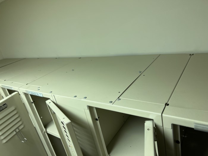 Metal storage lockers (must be deinstalled) for sale