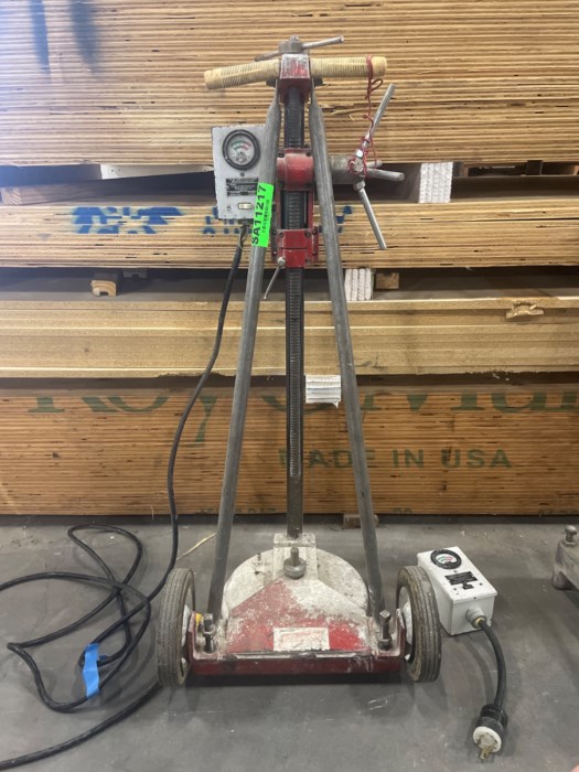 Milwaukee VacURig & Dymorig for sale