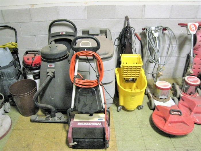 Miscellaneous Janitorial Equipment Lot for sale