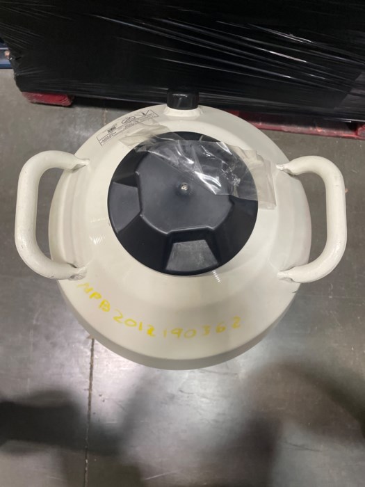 MVE Lab 20 Cryogenic Dewar (20L) w/ Metal Swinging Stand for sale