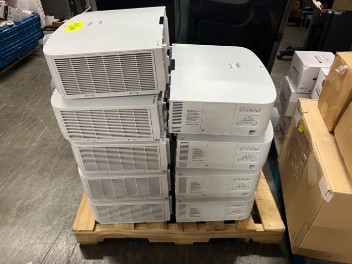 NEC PA550W & PA600X Projectors for sale