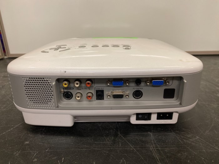NEC VT676 Projector for sale