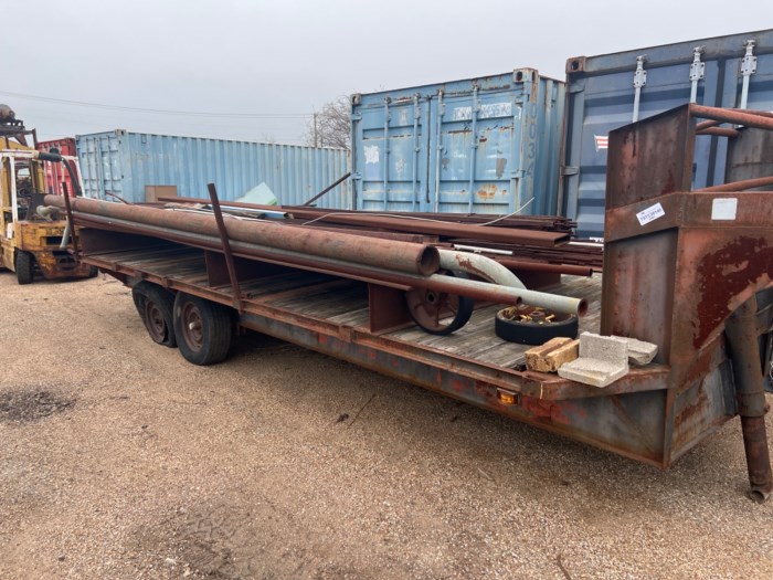 NonTitled Trailer w/ Scrap Metal for sale