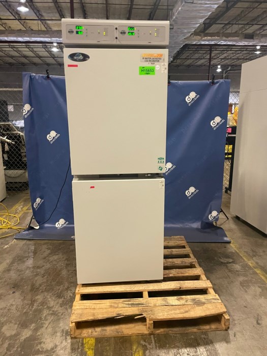 Nuaire Autoflow Co2 Incubator for sale
