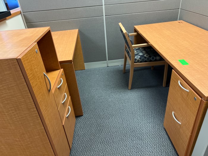 Office furniture set for sale