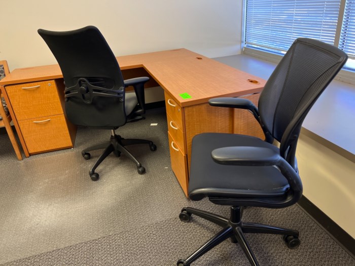 Office furniture set for sale