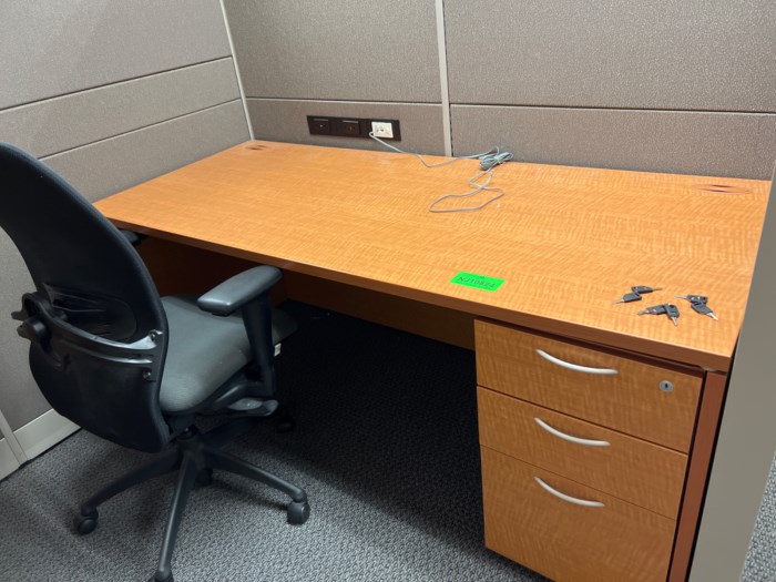 Office furniture set for sale