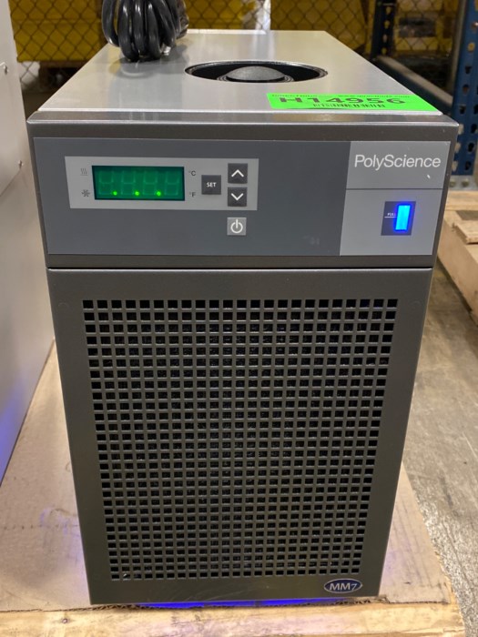 PolyScience MM71GX1A110C MM7 Benchtop Chiller with Centrifugal Pump for