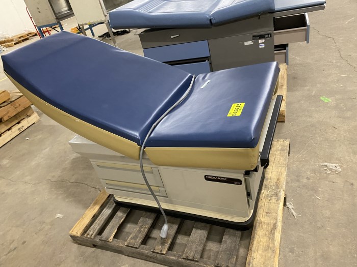 Ritter by Midmark 405 Medical Exam Table for sale