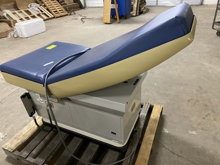 Ritter by Midmark 405 Medical Exam Table for sale