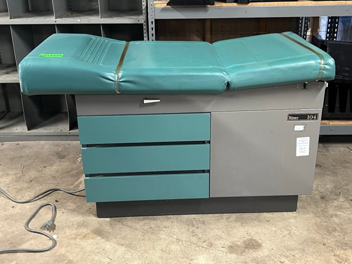 Ritter Model 104 Exam Table for sale