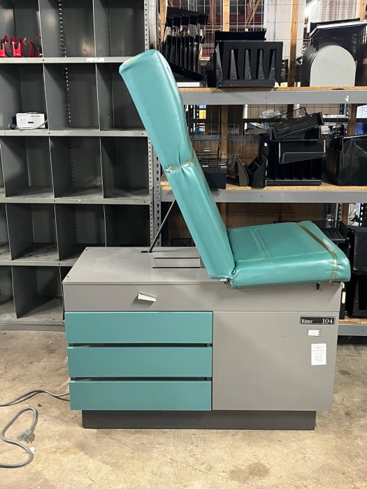 Ritter Model 104 Exam Table for sale