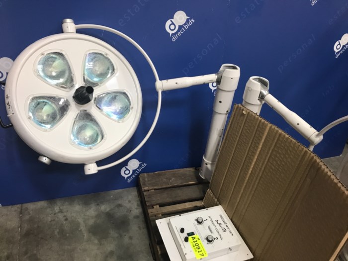 SkyTron Surgical Lights for sale