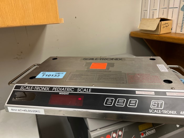 ST Scale Tronix Pediatric Scale 4800 for sale