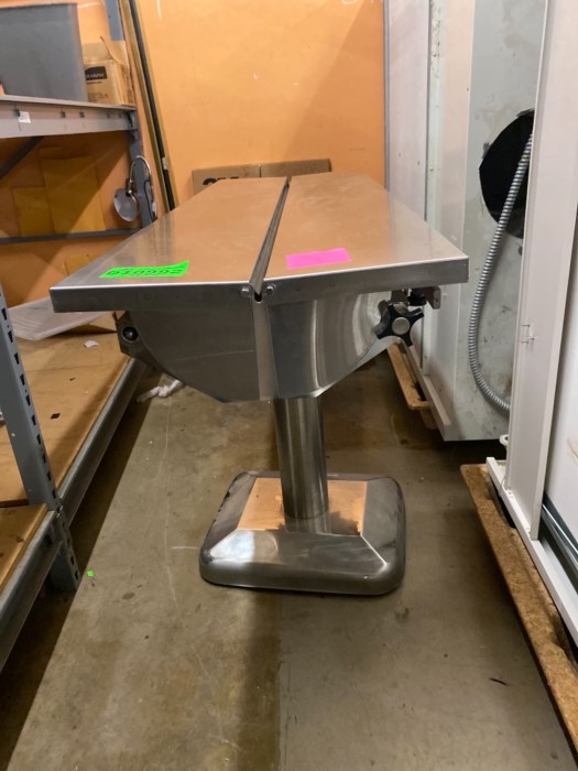 Stainless steel medical table for sale