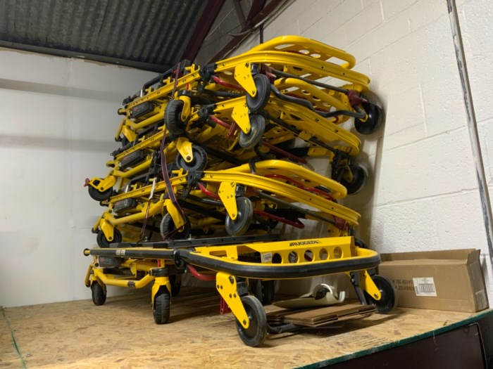 Stryker Medical EZ Pro R3 Ambulance Cot "lot of 5" for sale