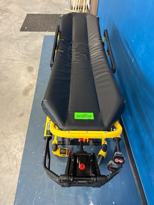 STRYKERMXPRO R3 Ambulance Cot (XFrame Ambulance Cot) for sale