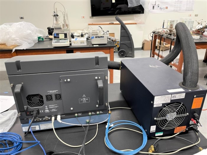 TA Instruments DSC Q20 Differential Scanning Calorimeter w/ RCS 40