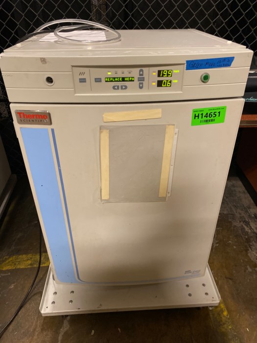 Thermo Scientific Co2 Incubator Model 370 W/ Stericycle And Hepa Filter