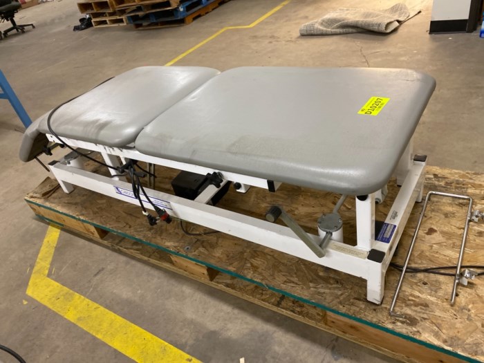 Three session Physical Therapy Hi Lo Treatment Table by Cardon for sale