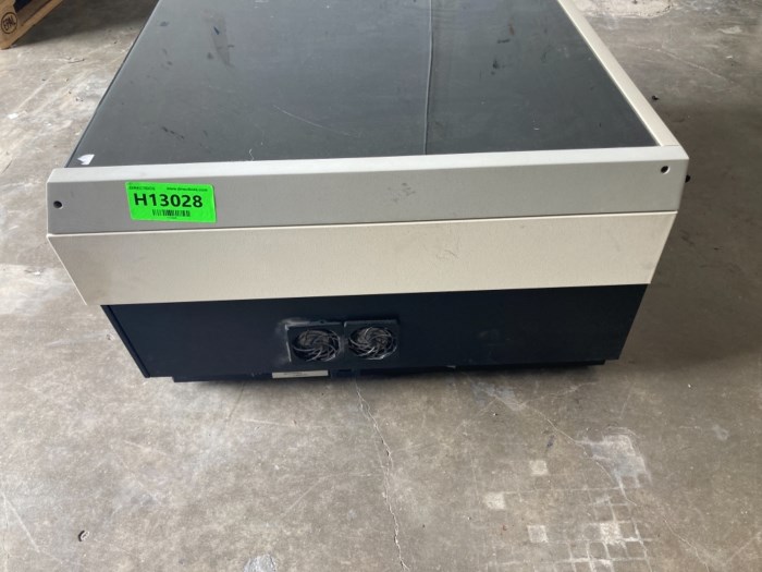 TRI Carb 1900CA Liquid Scintillation Analyzer for sale
