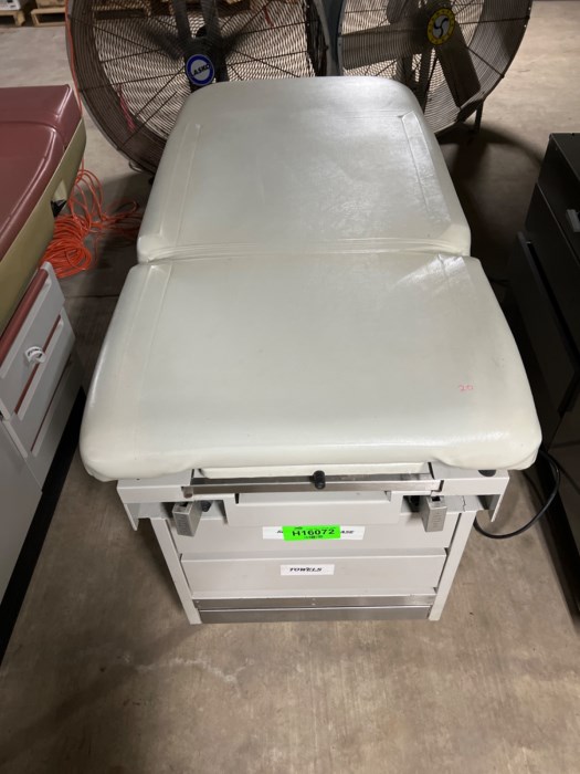 UMF Exam Table for sale