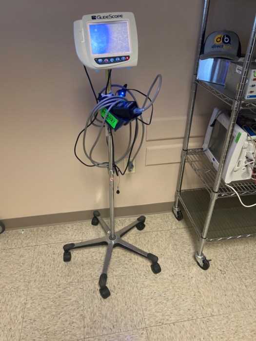 Verathon 05700338 GlideScope Laryngoscope Monitor for sale