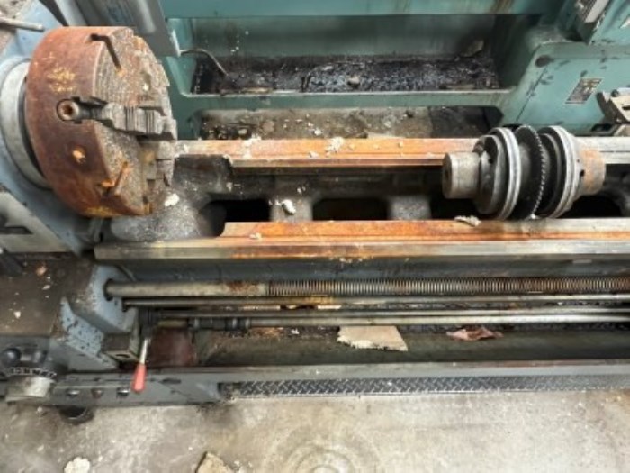 Victor 1660 Industrial Grade Engine Lathe for sale