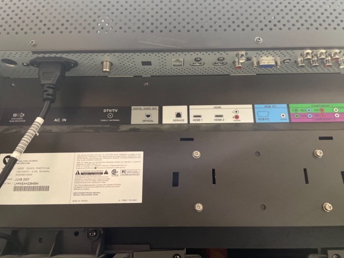 Vizio Gallevia 1080 Progressive Liquid Crystal HDTV for sale