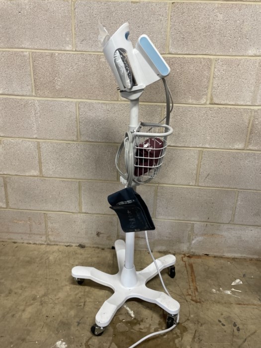 WelchAllun Pro BP 3400 Series Rolling Blood Pressure Cuff/Monitor for sale