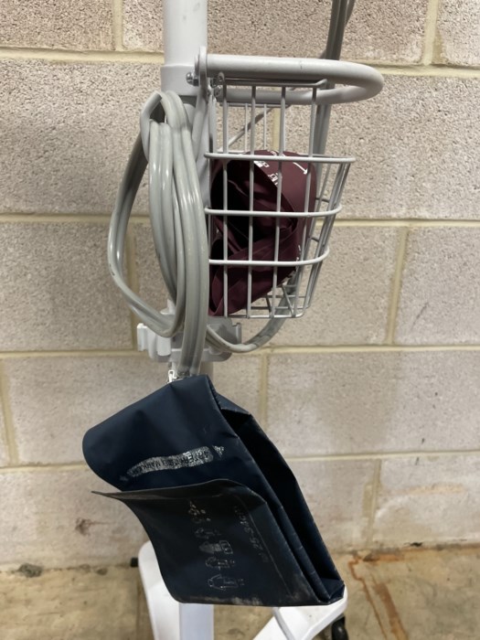 WelchAllun Pro BP 3400 Series Rolling Blood Pressure Cuff/Monitor for sale