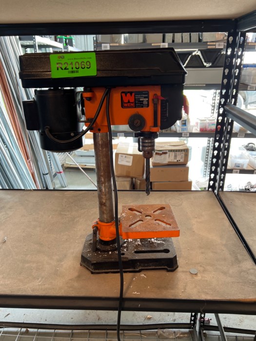 WEN 8inch 5speed drill press for sale