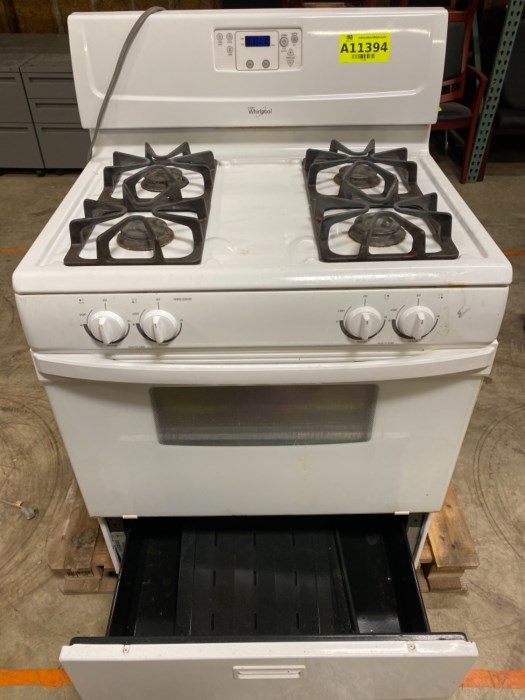 Whirlpool Stove/Oven Combination Unit for sale